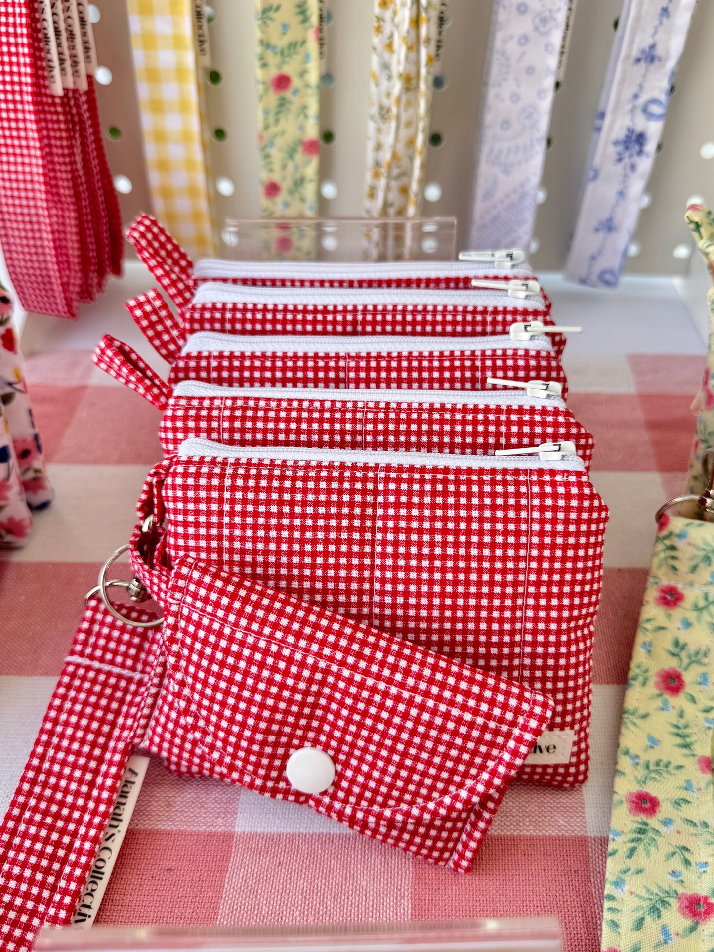 Summer Picnic AirPods Case/Card Wallet