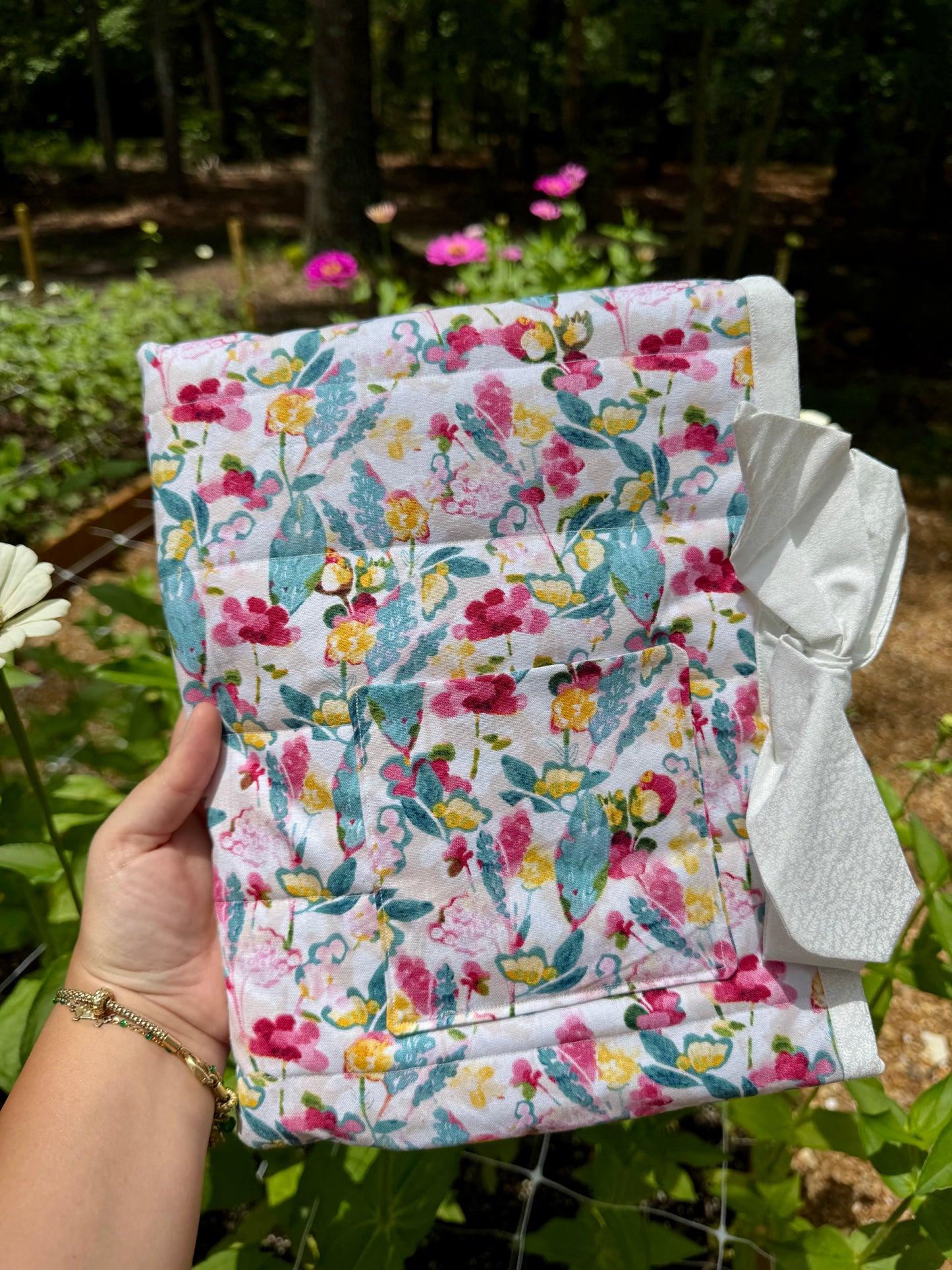 Summer Vibrance Large Bible/Book Sleeve