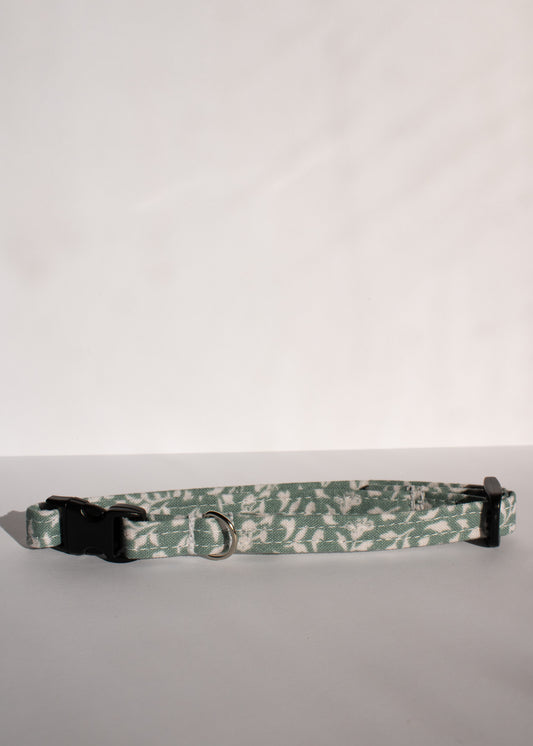 Green Floral Small 3/8" Dog Collar