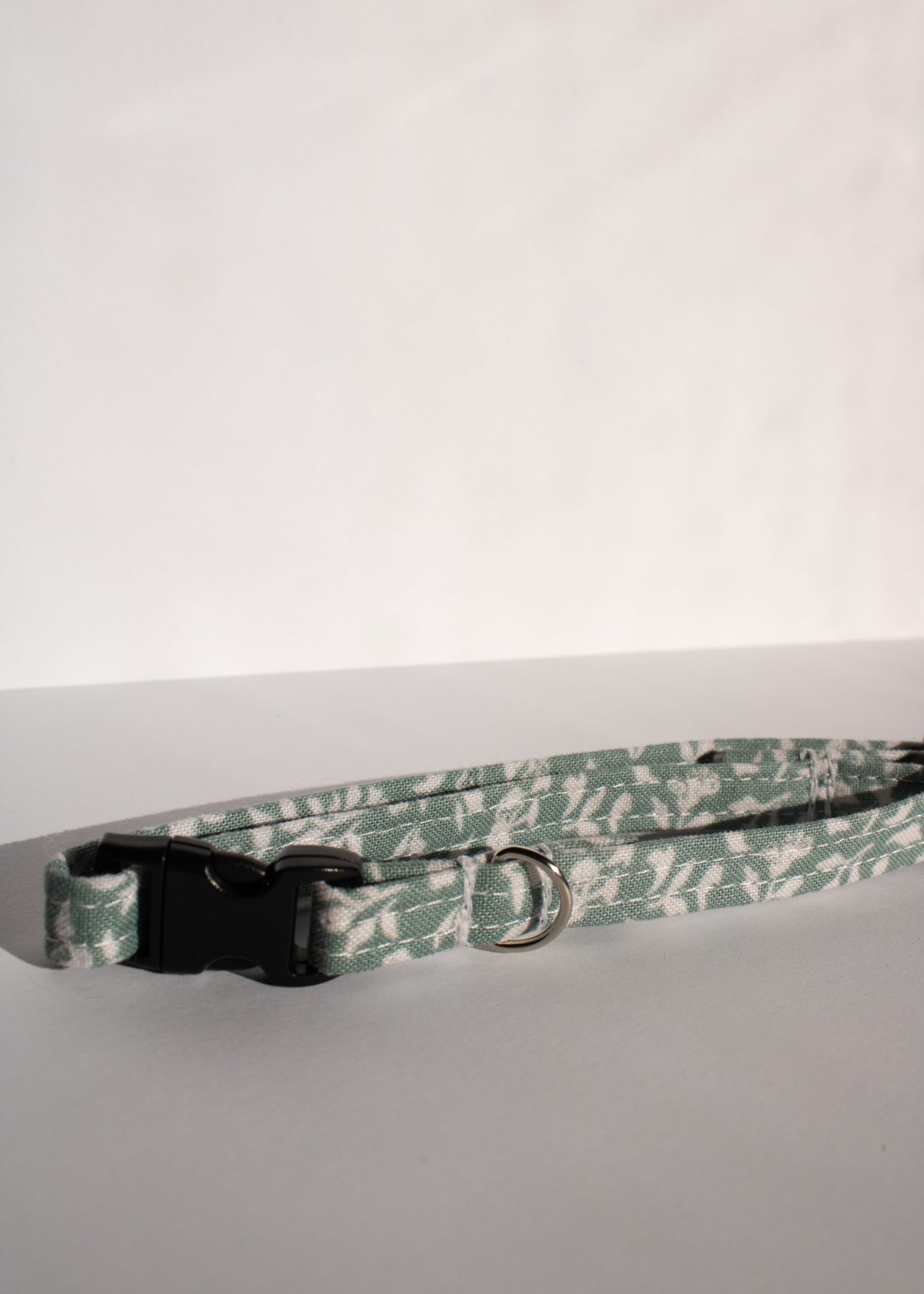 Green Floral Small 3/8" Dog Collar