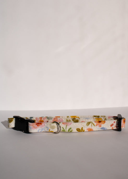 May Blooms Small 3/8" Dog Collar