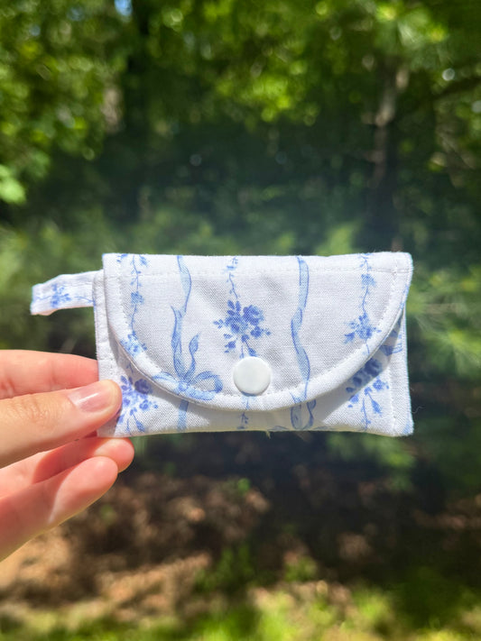 Blue Bows AirPods Case/Card Wallet