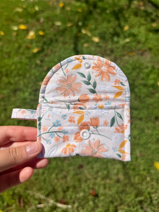 August AirPods Case/Card Wallet