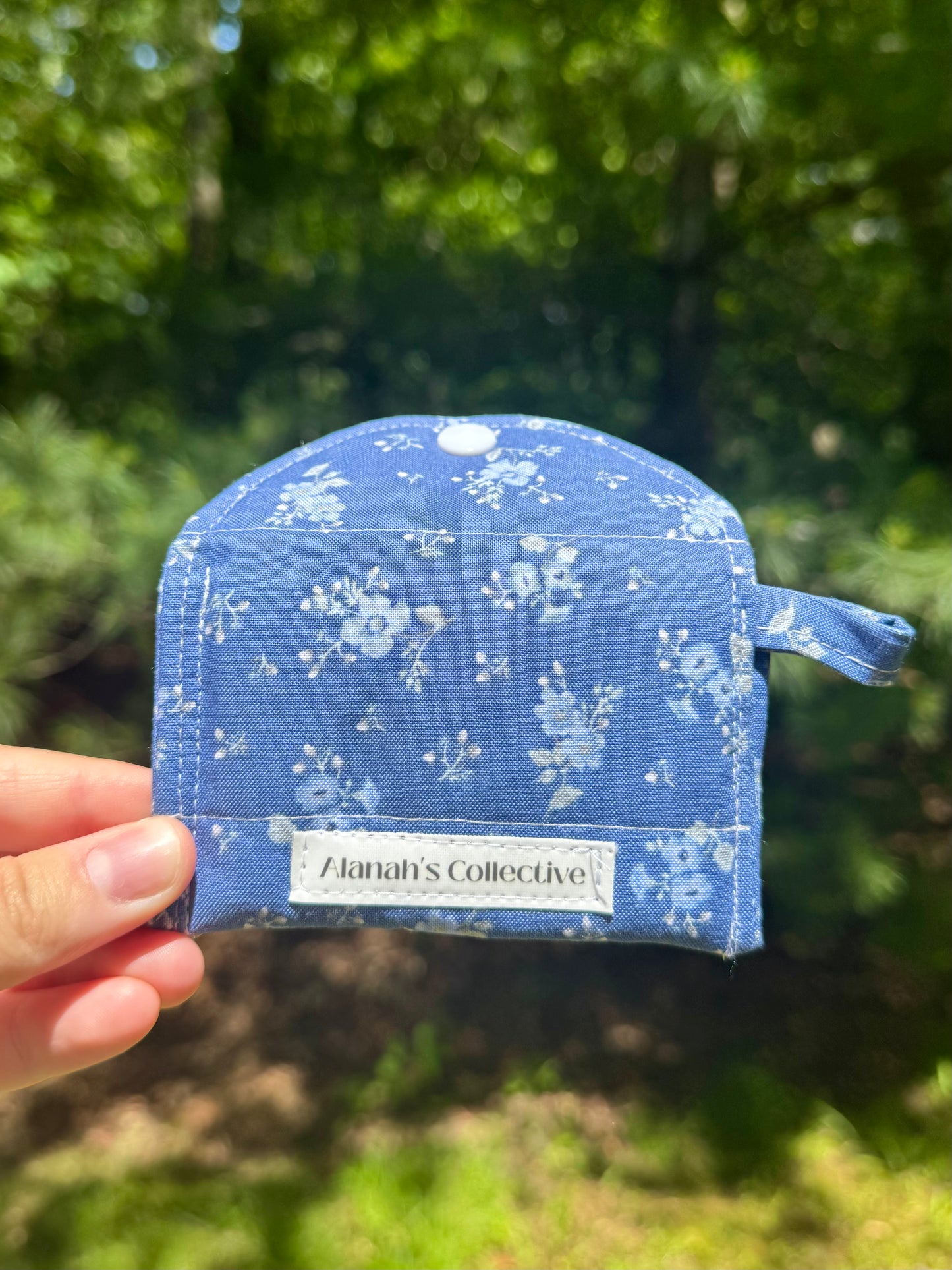 Blue Blossoms AirPods Case/Card Wallet