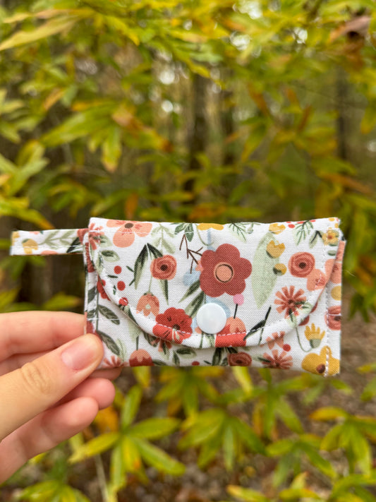 Fall in Bloom AirPods Case/Card Wallet