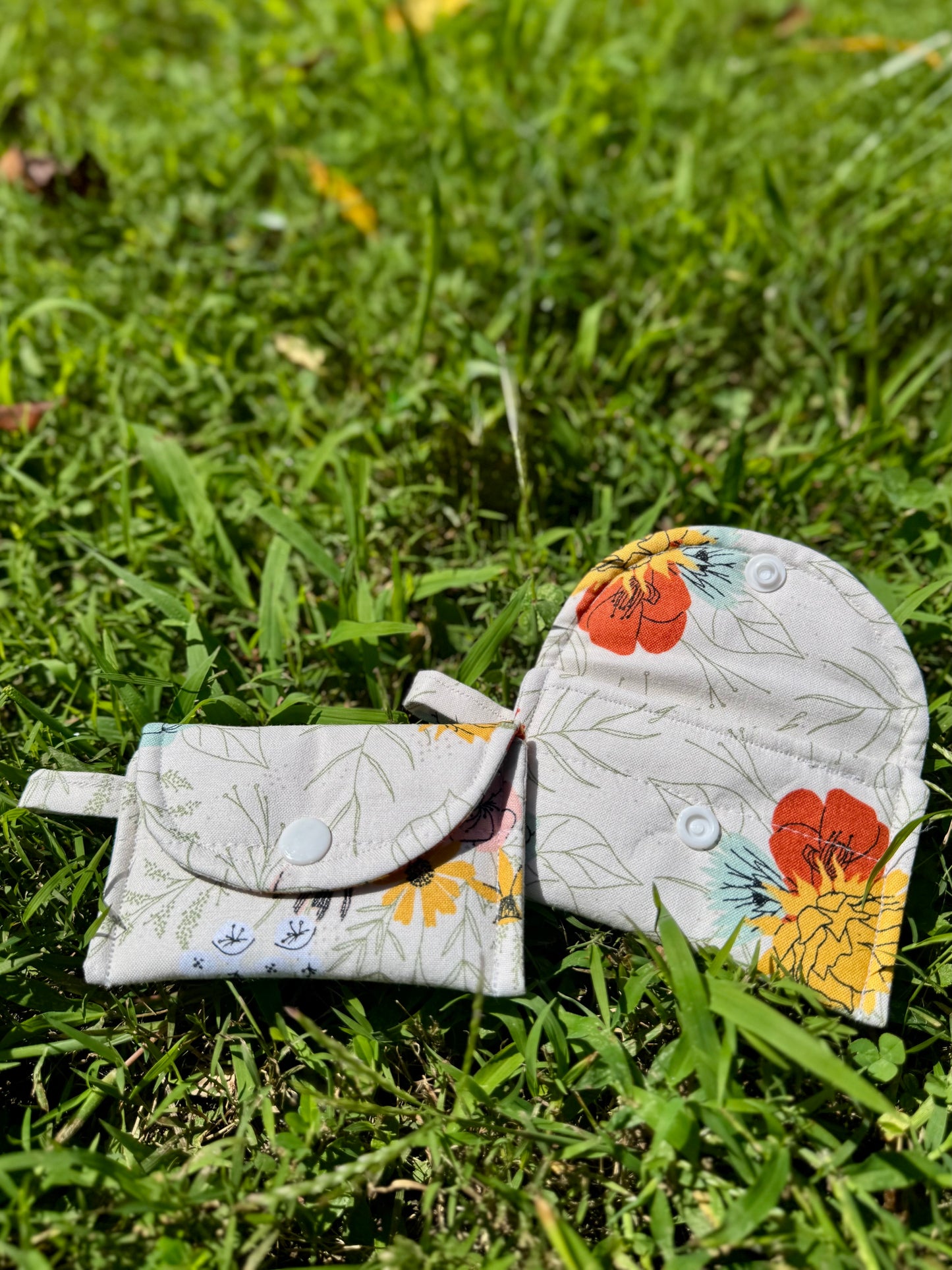Give Thanks AirPods Case/Card Wallet