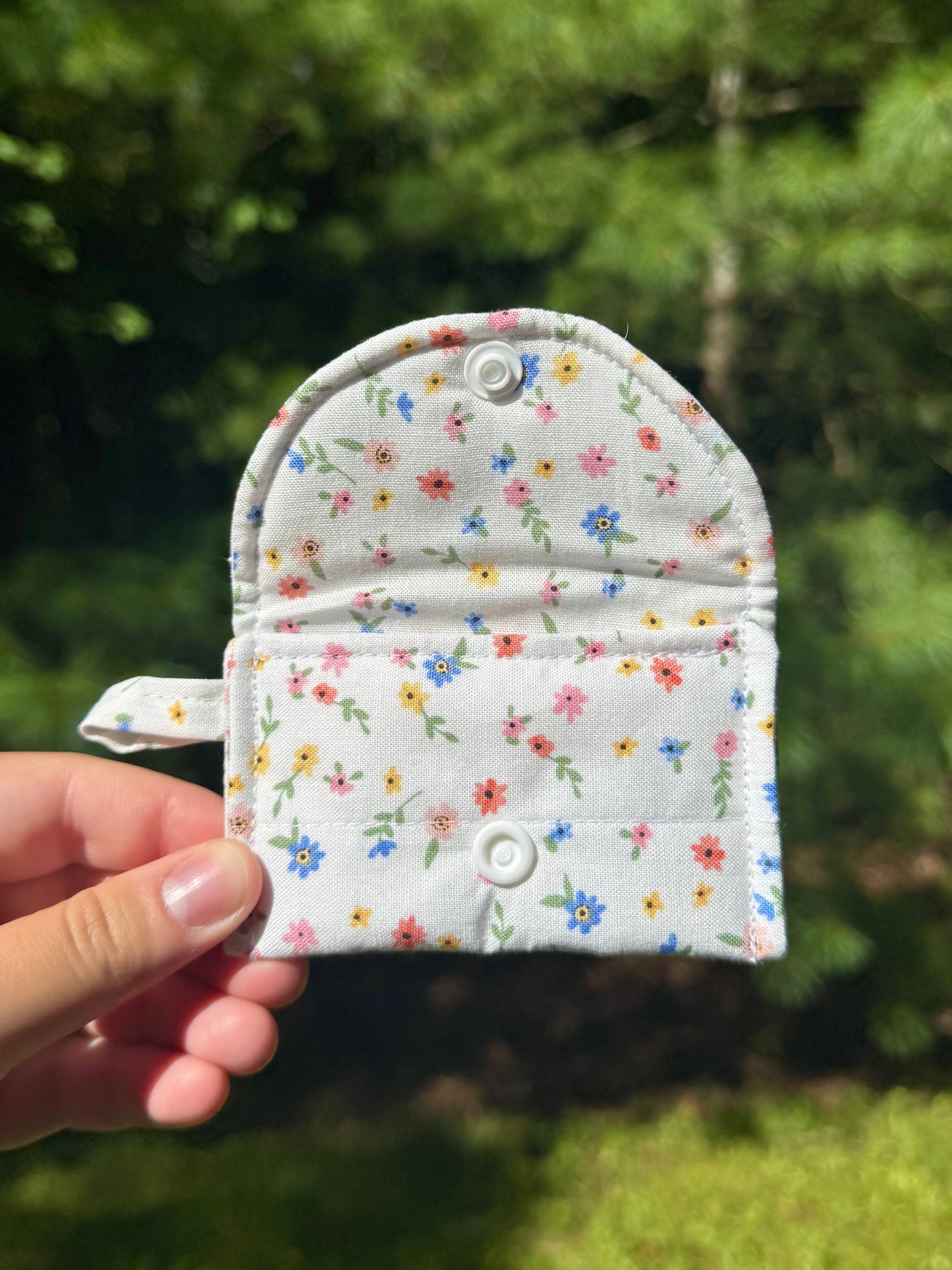 June AirPods Case/Card Wallet