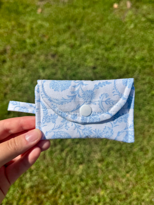 Pretty in Blue AirPods Case/Card Wallet