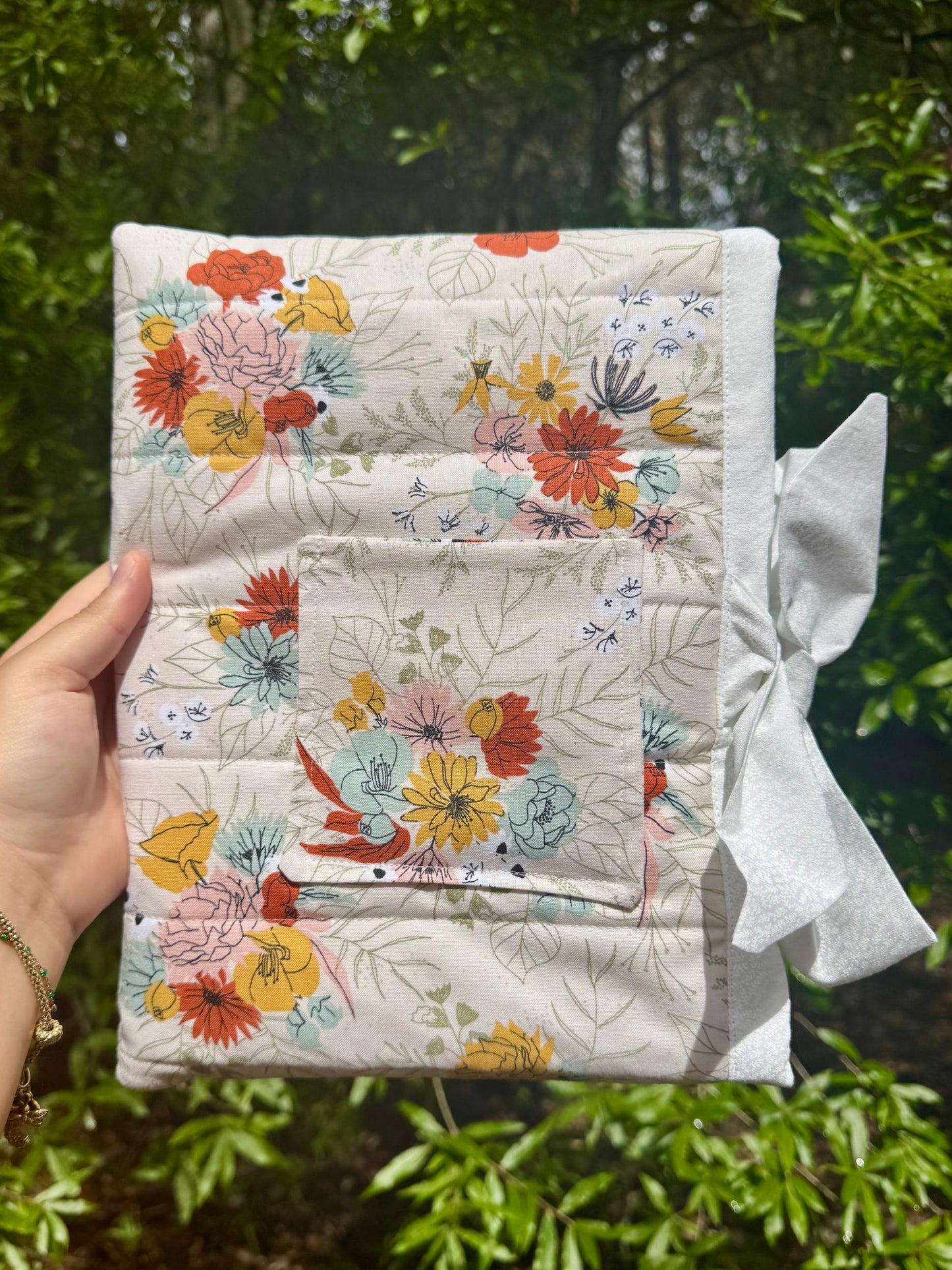 Give Thanks Large Bible/Book Sleeve