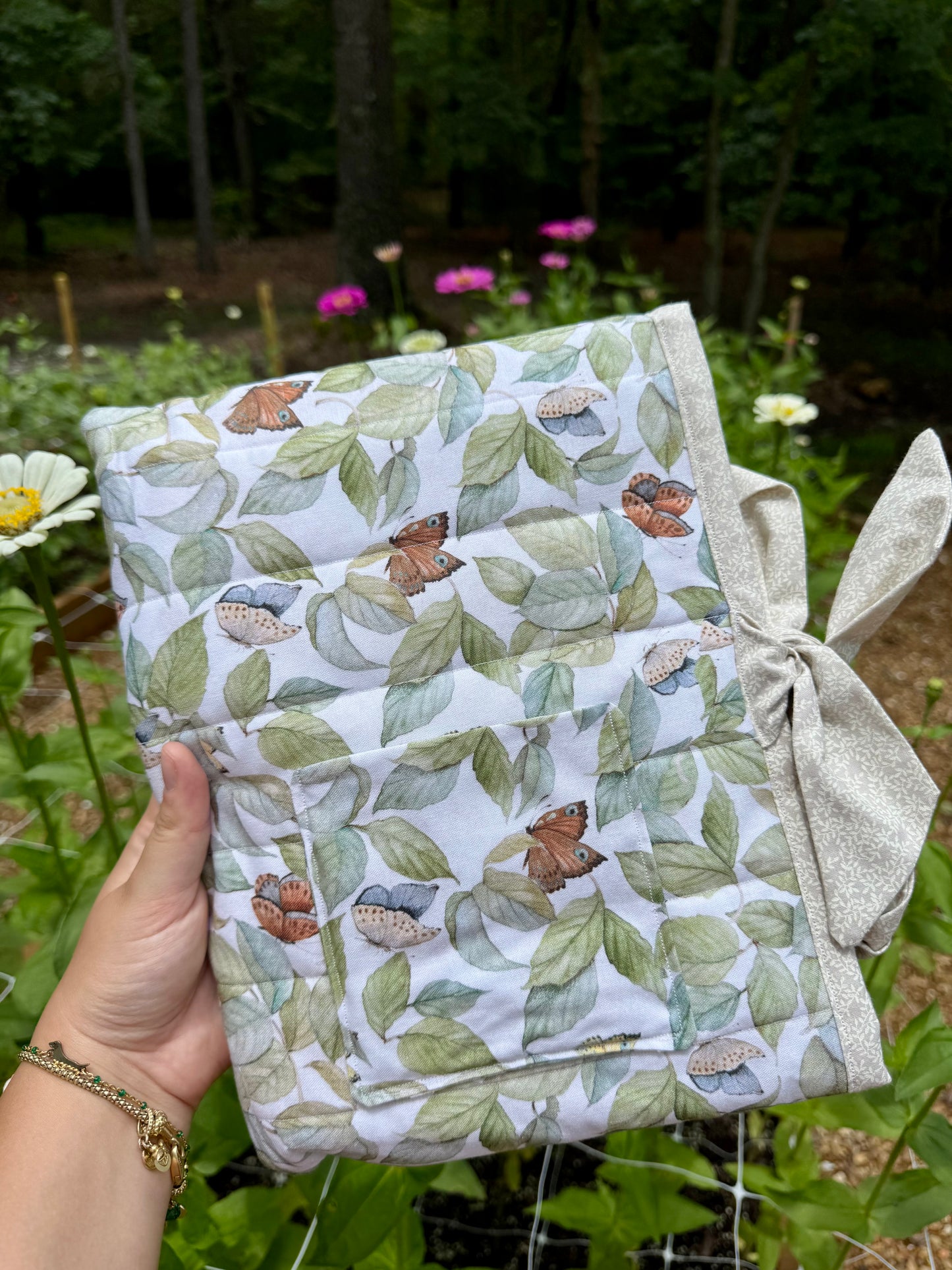 Messenger Butterflies (Brown Lining Fabric) Large Bible/Book Sleeve