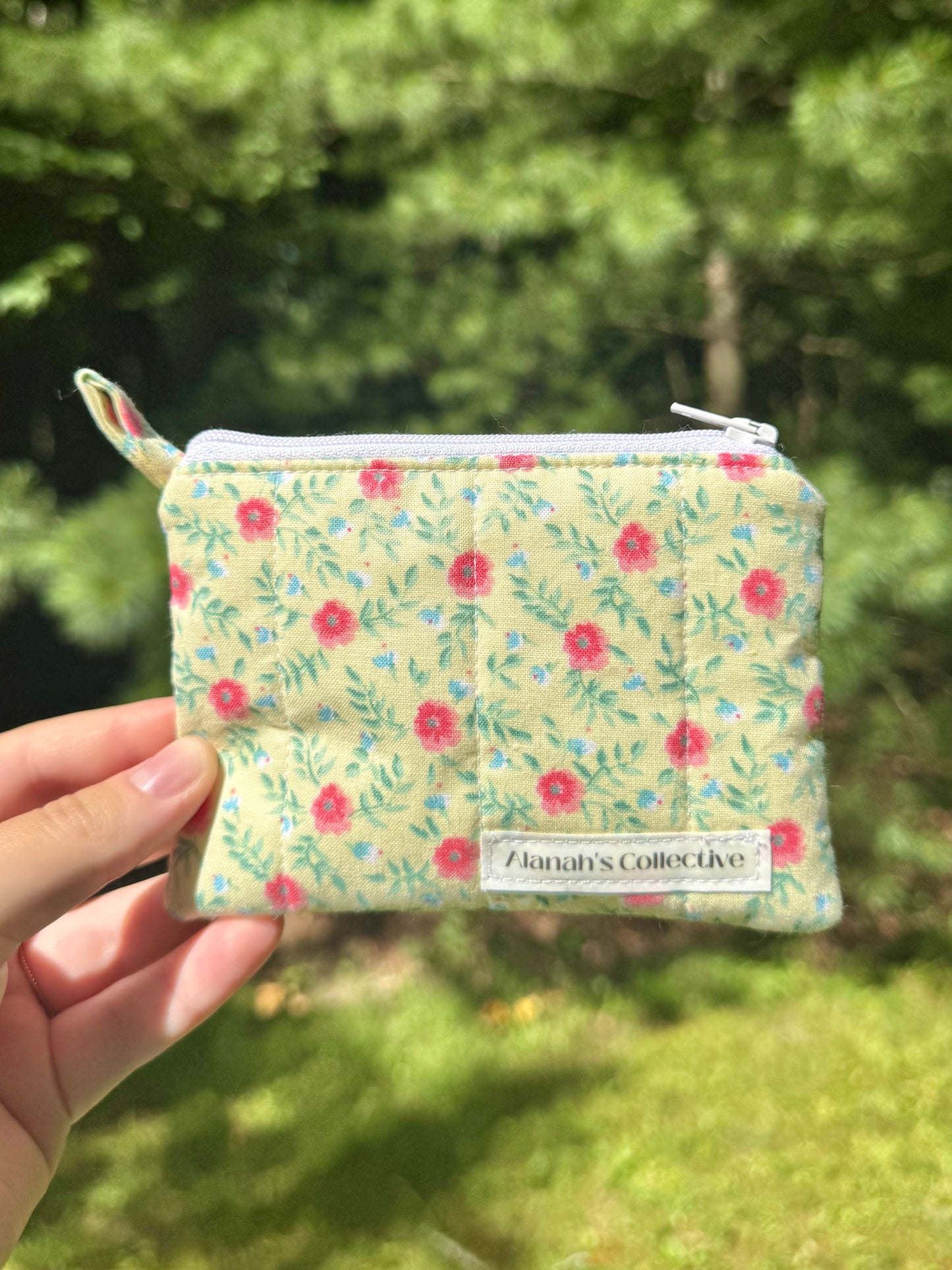 Summer Hibiscus Mini Keychain Wallet