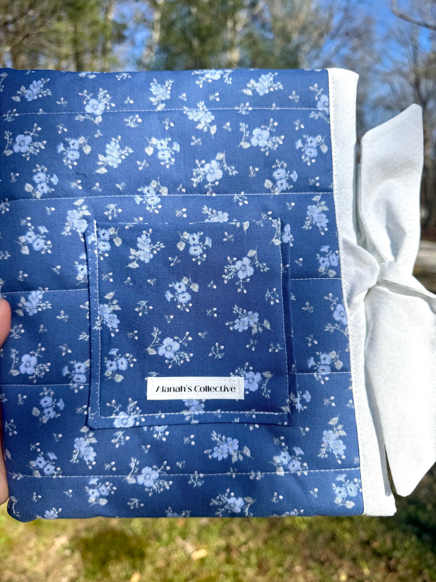 Blue Blossoms Small Bible/Book Sleeve