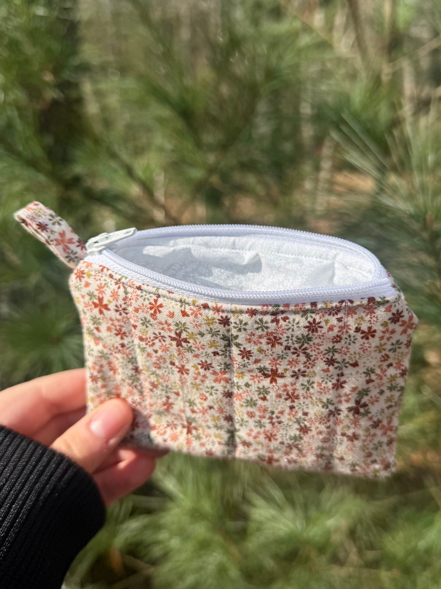 Cinnamon Roll Mini Keychain Wallet