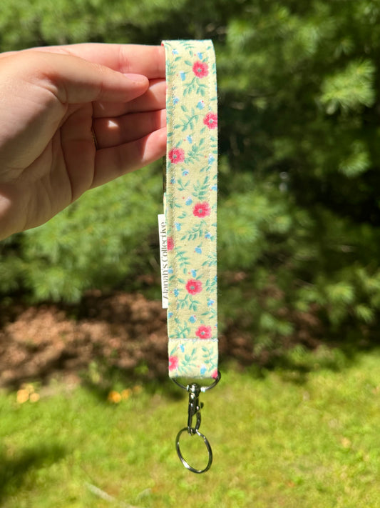 Summer Hibiscus Wristlet