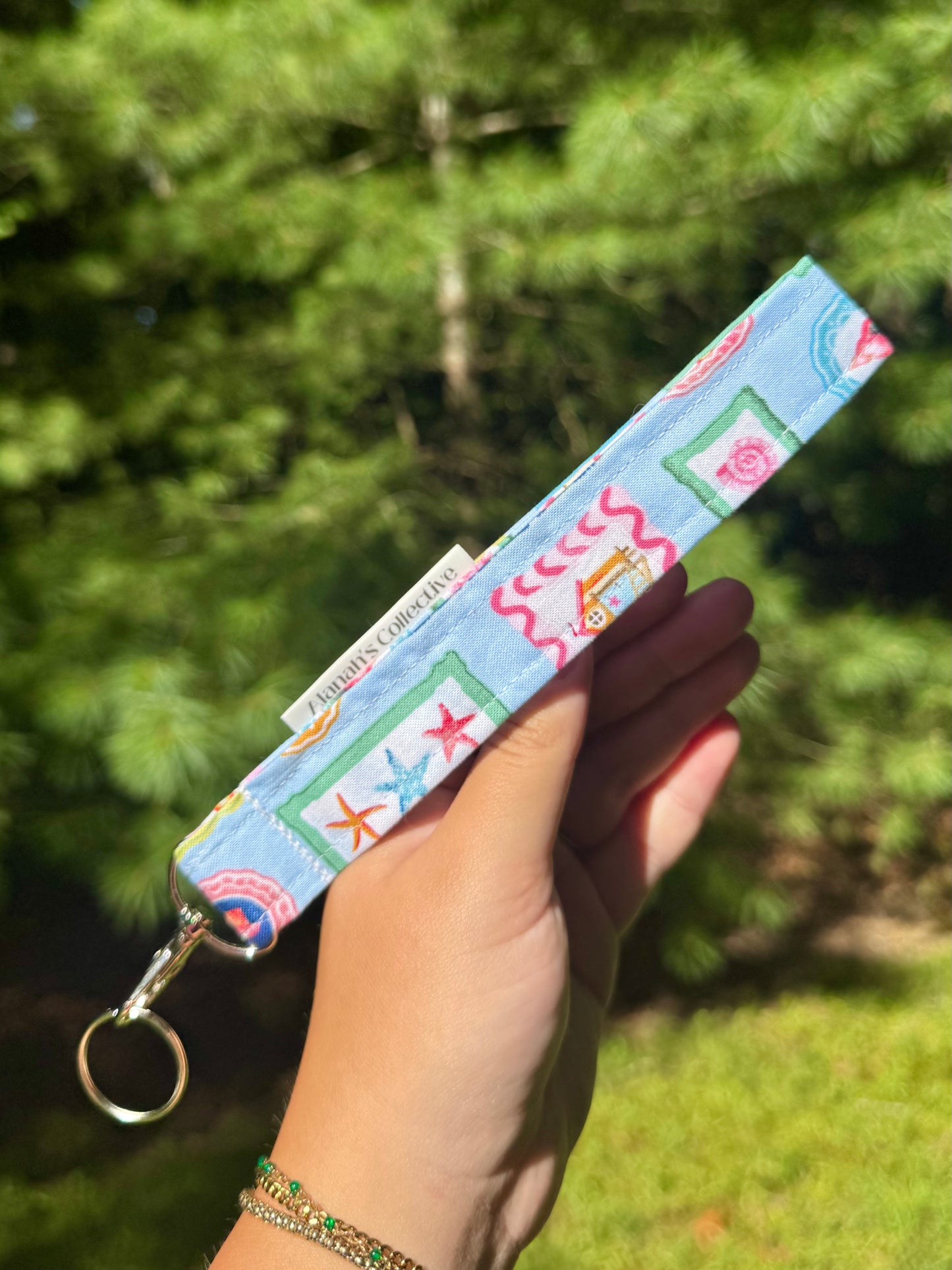 Coastal Keepsakes Wristlet