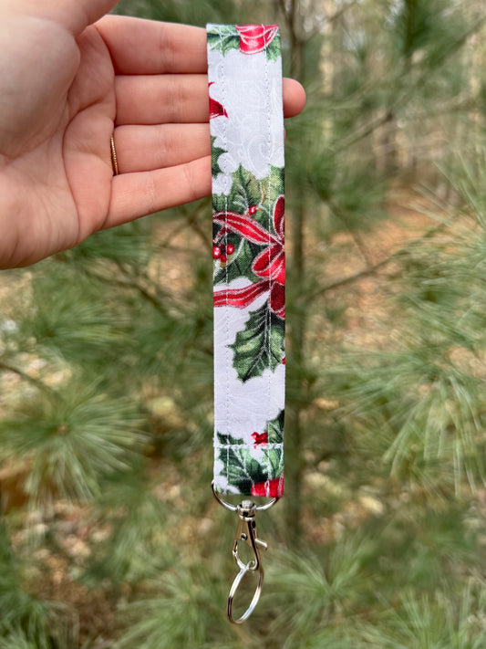Under the Mistletoe Wristlet